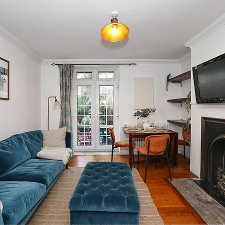 Апартаменты Bright & Modern Islington 2Bd Apt For 6 Лондон Экстерьер фото