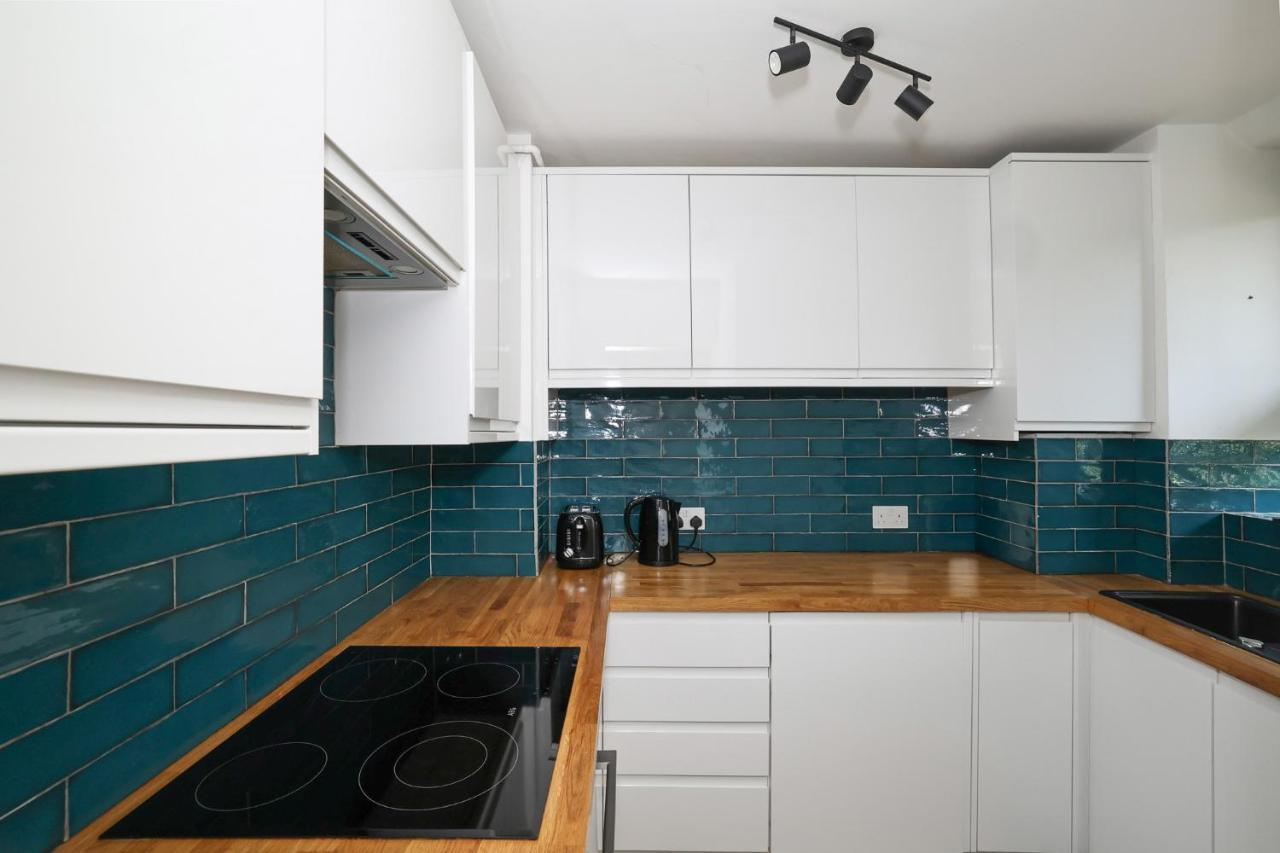 Апартаменты Bright & Modern Islington 2Bd Apt For 6 Лондон Экстерьер фото